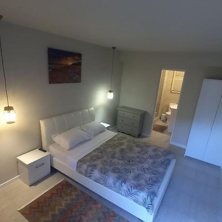 Solaria House Otel Navodari Dış mekan fotoğraf